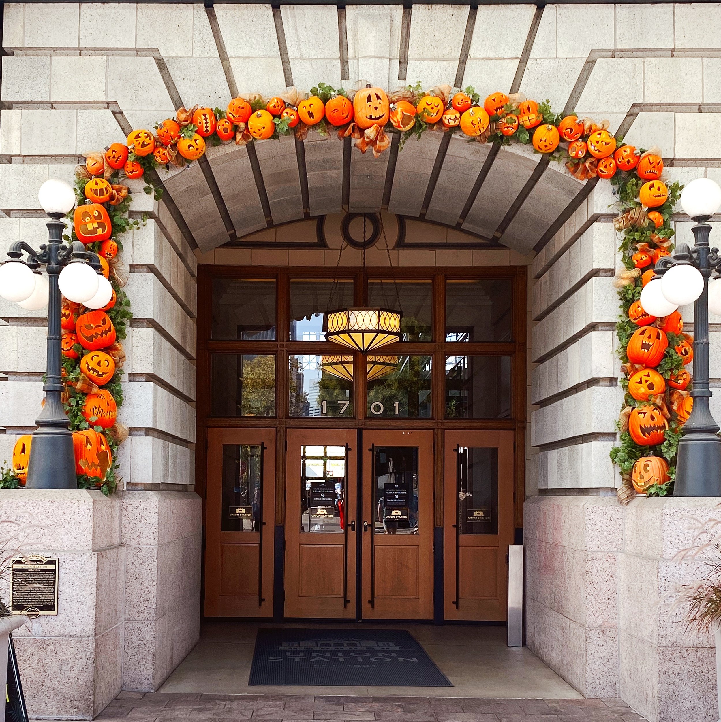 18 Spooky Destinations in the US for Your Bucket List