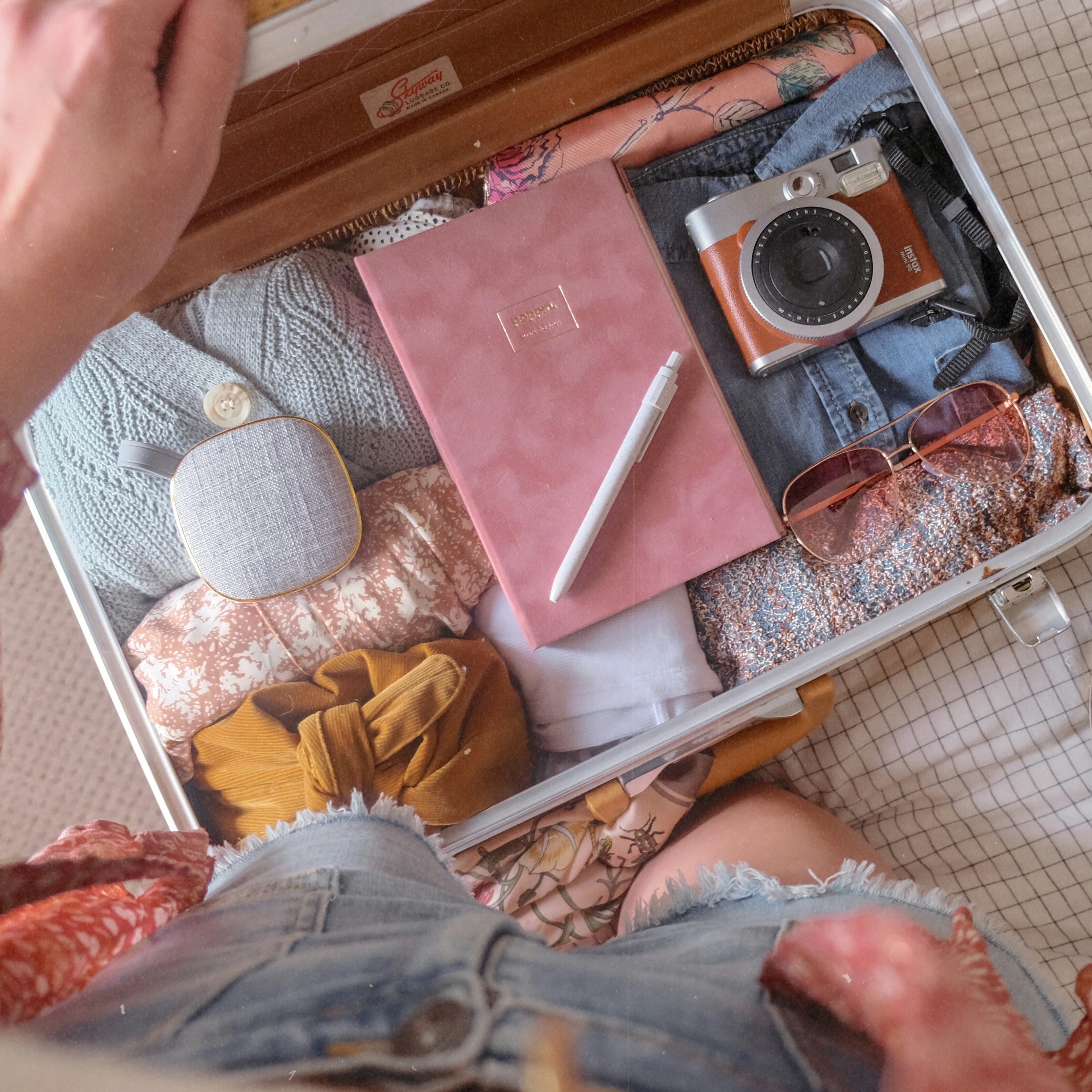 Beauty Products to Pack for Long-Haul Flights